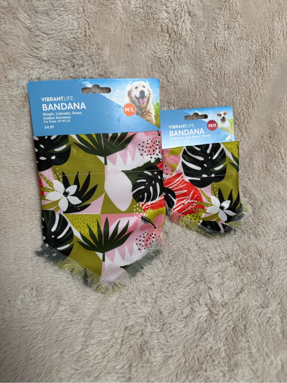 Vibrant Life Set of 2 NWT Dog Bandanas Sizes M/L and S/XS
